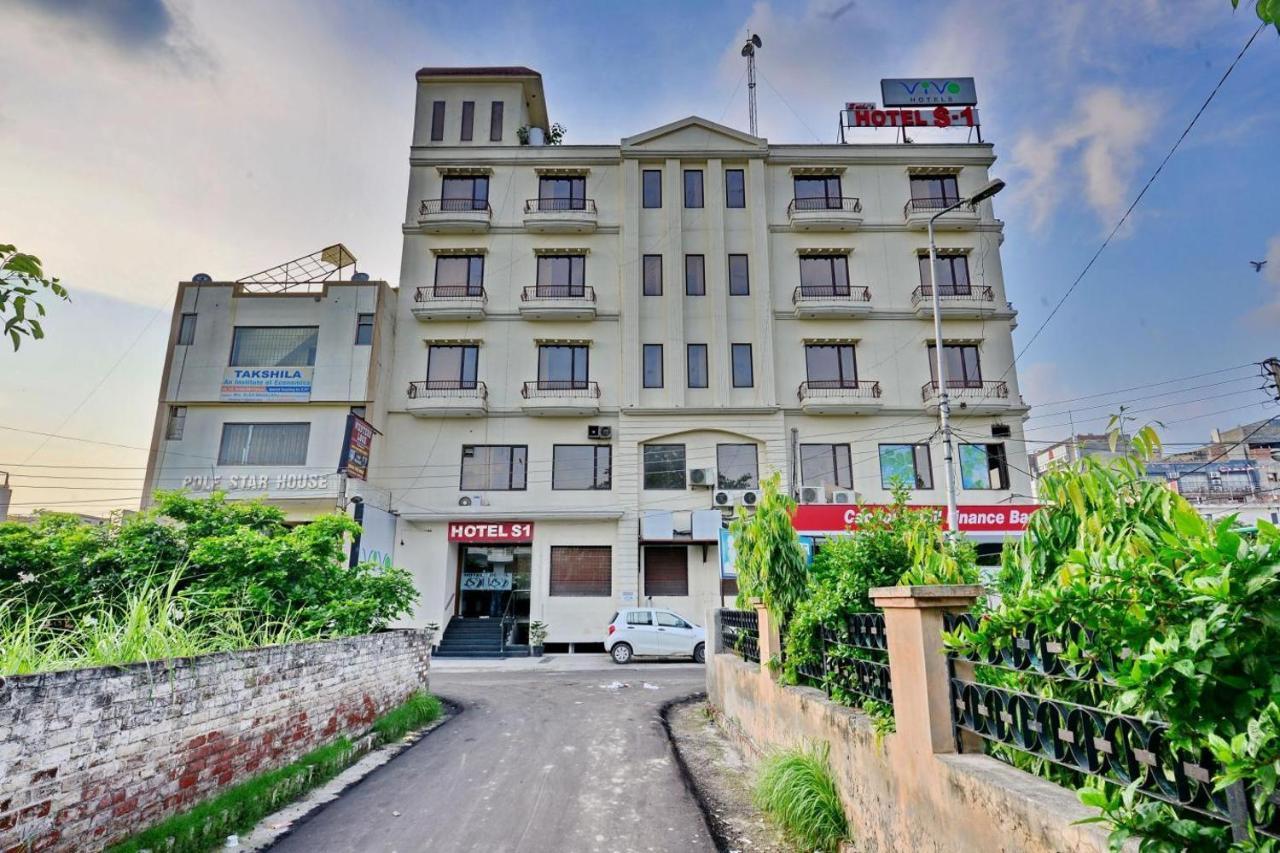 Vivo Hotels Jalandhar Esterno foto
